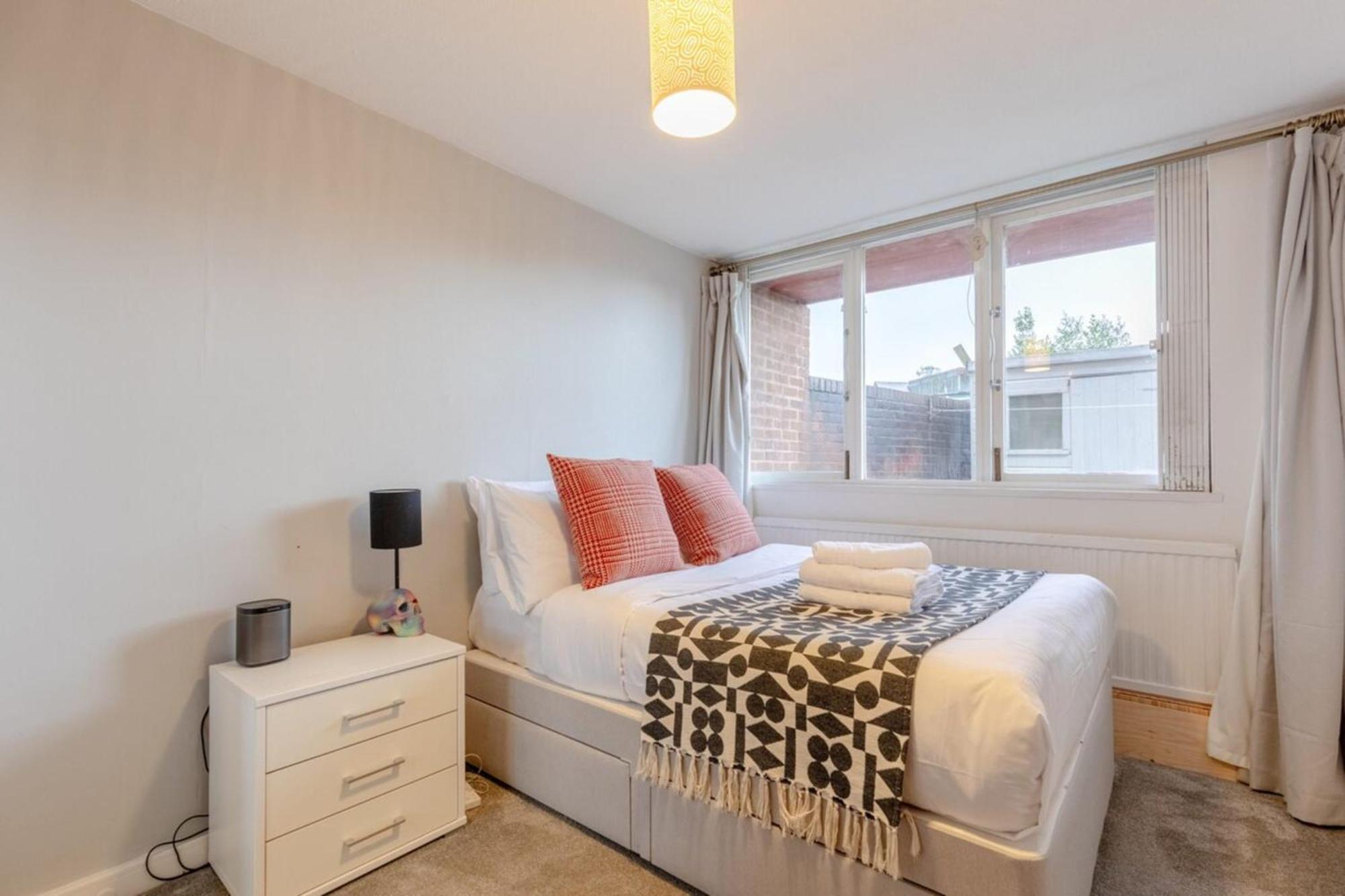 Stunning 1bd Flat W Garden Area Kentish Town! Apartamento *
